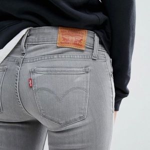 Levi’s 711 Skinny Jean